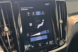 harmaa Volvo V60 Cross Country 2019 kuva 31.