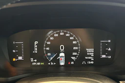 harmaa Volvo V60 Cross Country 2019 kuva 33.