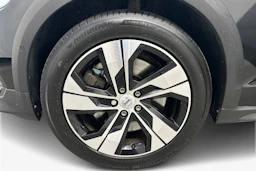 musta Volvo V60 Cross Country 2019 kuva 9.