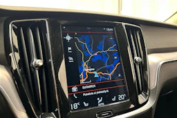 musta Volvo V60 Cross Country 2019 kuva 17.