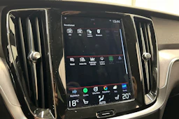 musta Volvo V60 Cross Country 2019 kuva 18.