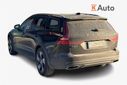 musta Volvo V60 Cross Country 2019 kuva 2.