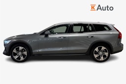 Harmaa Volvo V60 Cross Country 2019 kuva 6.
