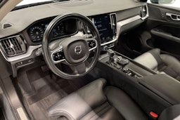 Harmaa Volvo V60 Cross Country 2019 kuva 7.