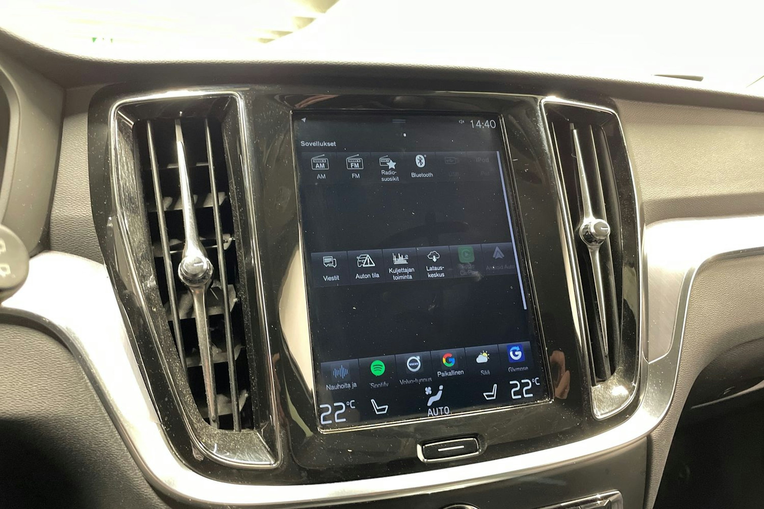 Harmaa Volvo V60 Cross Country 2019 kuva 20.