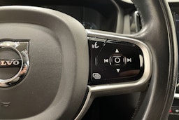 Harmaa Volvo V60 Cross Country 2019 kuva 26.