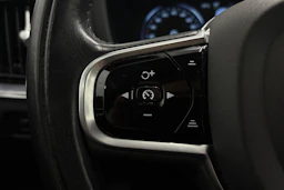 met. sininen Volvo V60 Cross Country 2020 kuva 14.