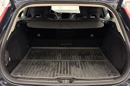 met. sininen Volvo V60 Cross Country 2020 kuva 23.