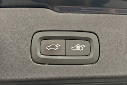 met. sininen Volvo V60 Cross Country 2020 kuva 24.