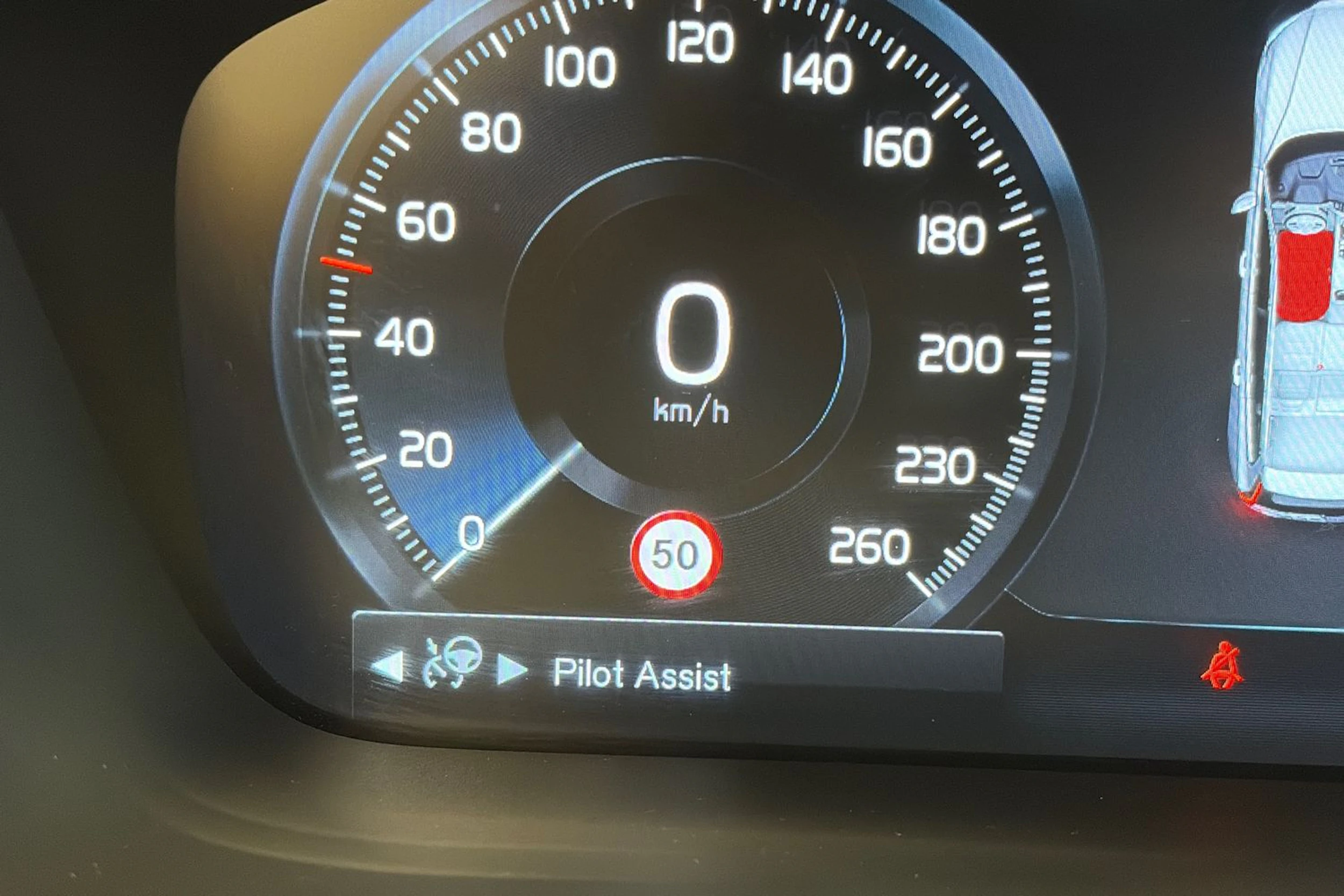 valkoinen Volvo V60 Cross Country 2021 kuva 23.