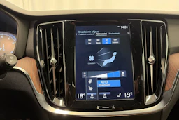 valkoinen Volvo V60 Cross Country 2021 kuva 31.