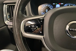 musta Volvo V60 Cross Country 2021 kuva 14.