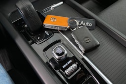 musta Volvo V60 Cross Country 2021 kuva 17.