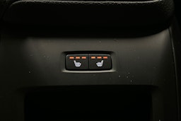 valkoinen Volvo V60 Cross Country 2022 kuva 18.