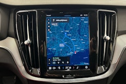 musta Volvo V60 Cross Country 2023 kuva 26.