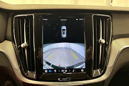 musta Volvo V60 Cross Country 2023 kuva 27.