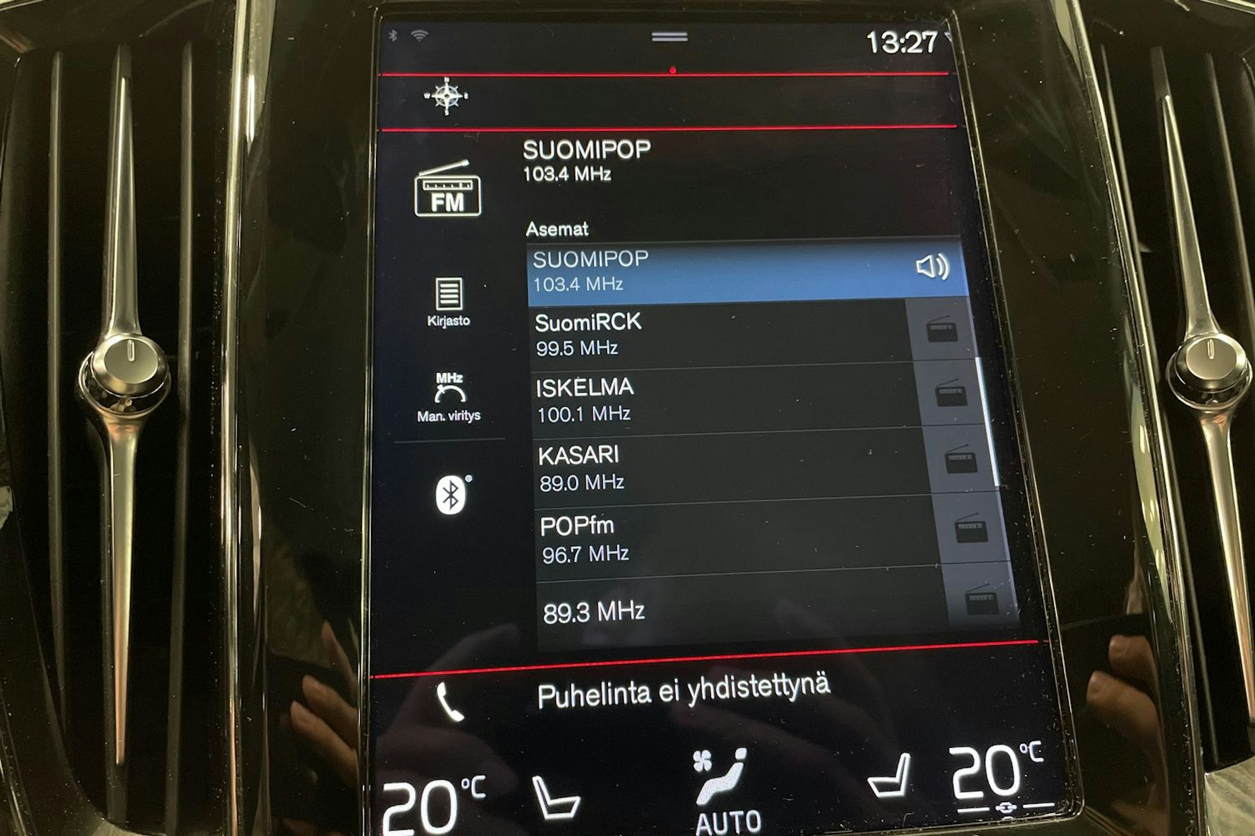 harmaa Volvo V60 Cross Country 2022 kuva 29.