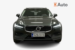 harmaa Volvo V60 Cross Country 2022 kuva 4.