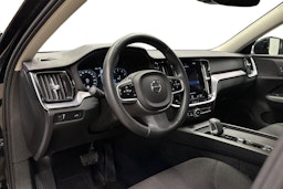 musta Volvo V60 Cross Country 2022 kuva 6.