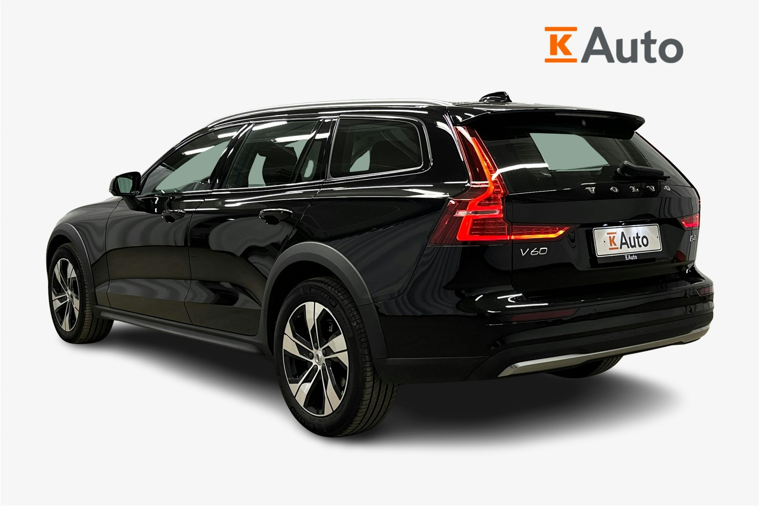 Volvo V60 Cross Country 2023 kuva 2.