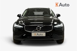Volvo V60 Cross Country 2023 kuva 5.