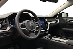 Volvo V60 Cross Country 2023 kuva 7.
