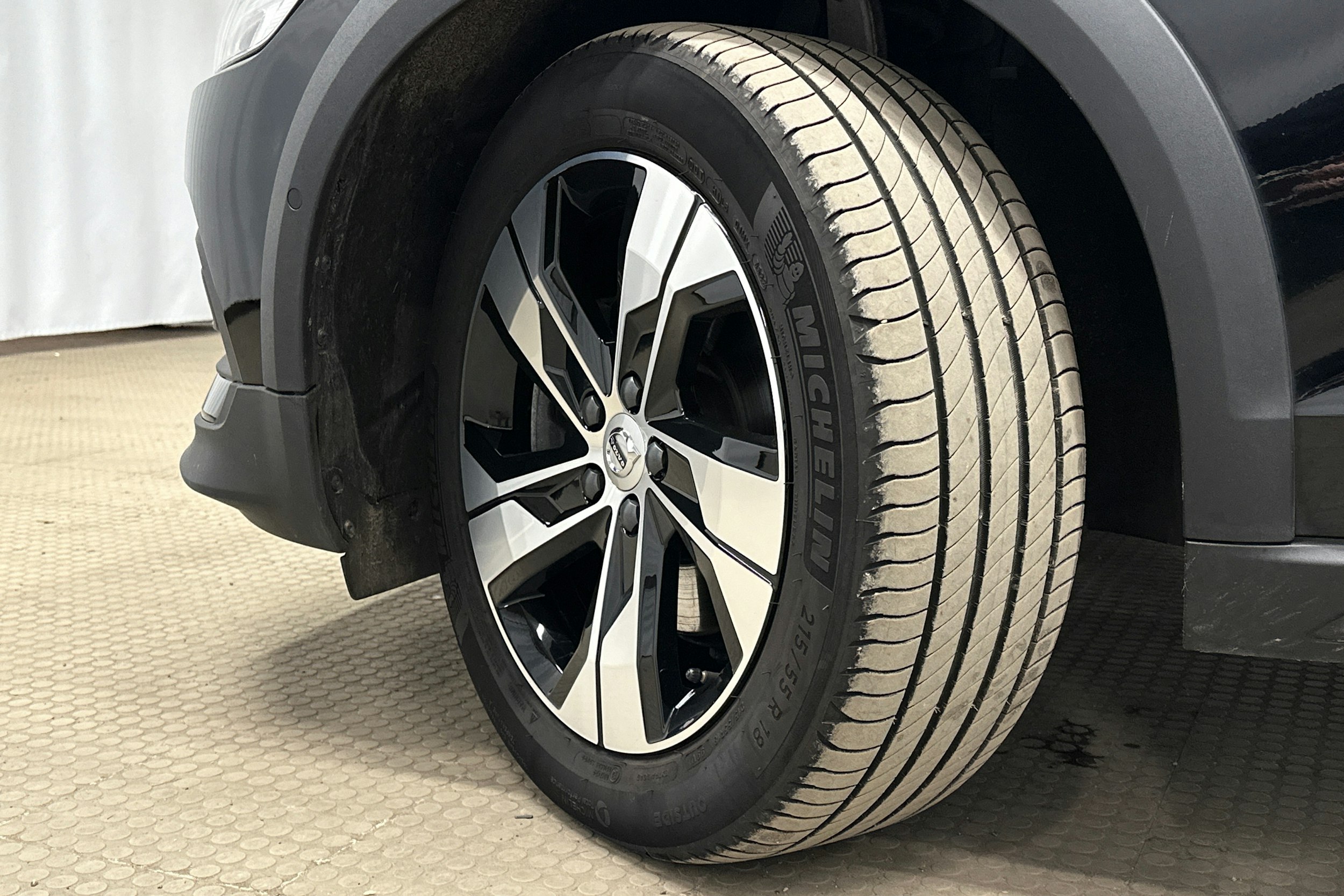 Volvo V60 Cross Country 2023 kuva 13.