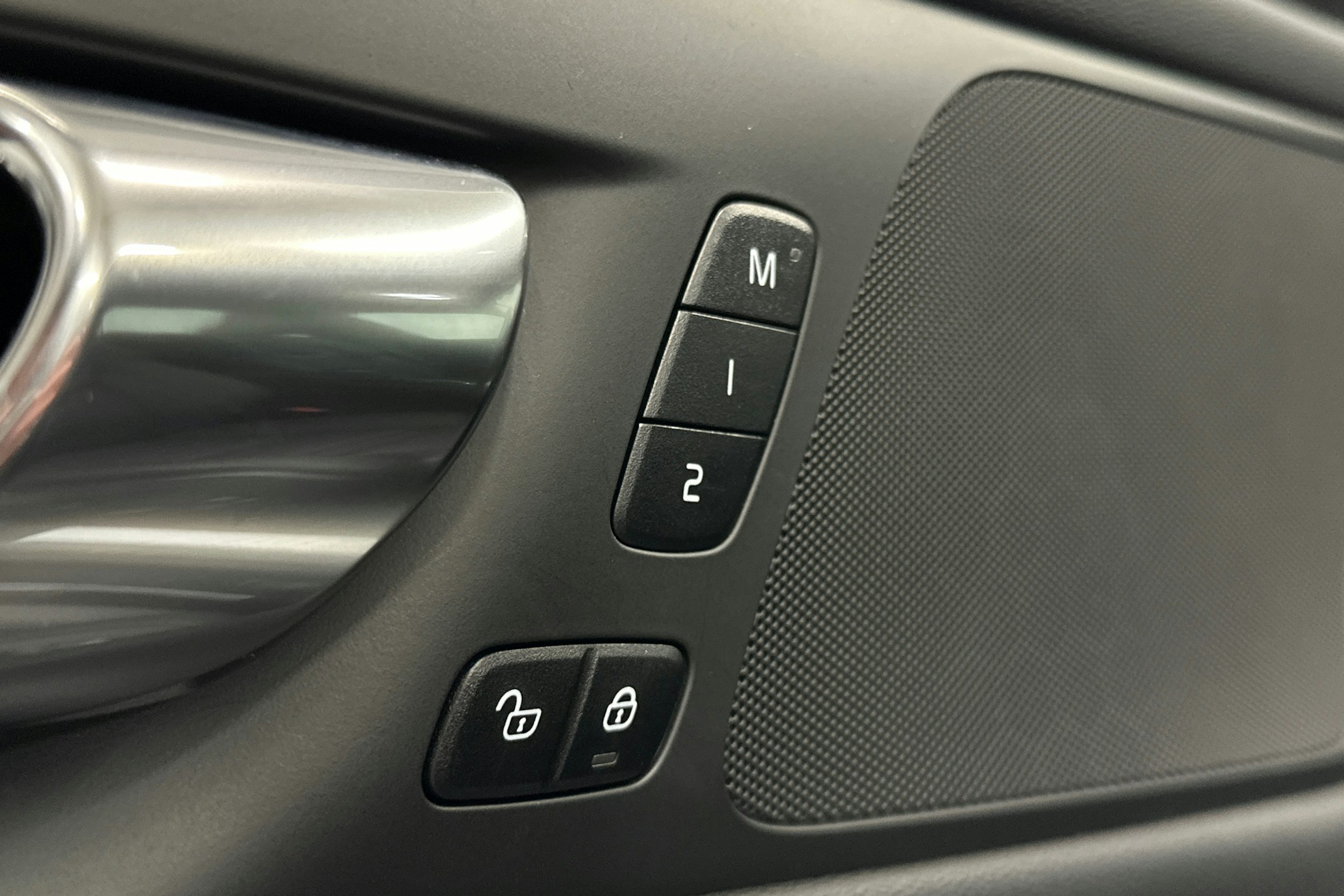 Volvo V60 Cross Country 2023 kuva 19.