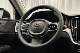 Volvo V60 Cross Country 2023 kuva 22.