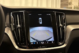 musta Volvo V60 Cross Country 2023 kuva 19.