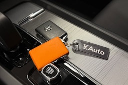 musta Volvo V60 Cross Country 2023 kuva 29.