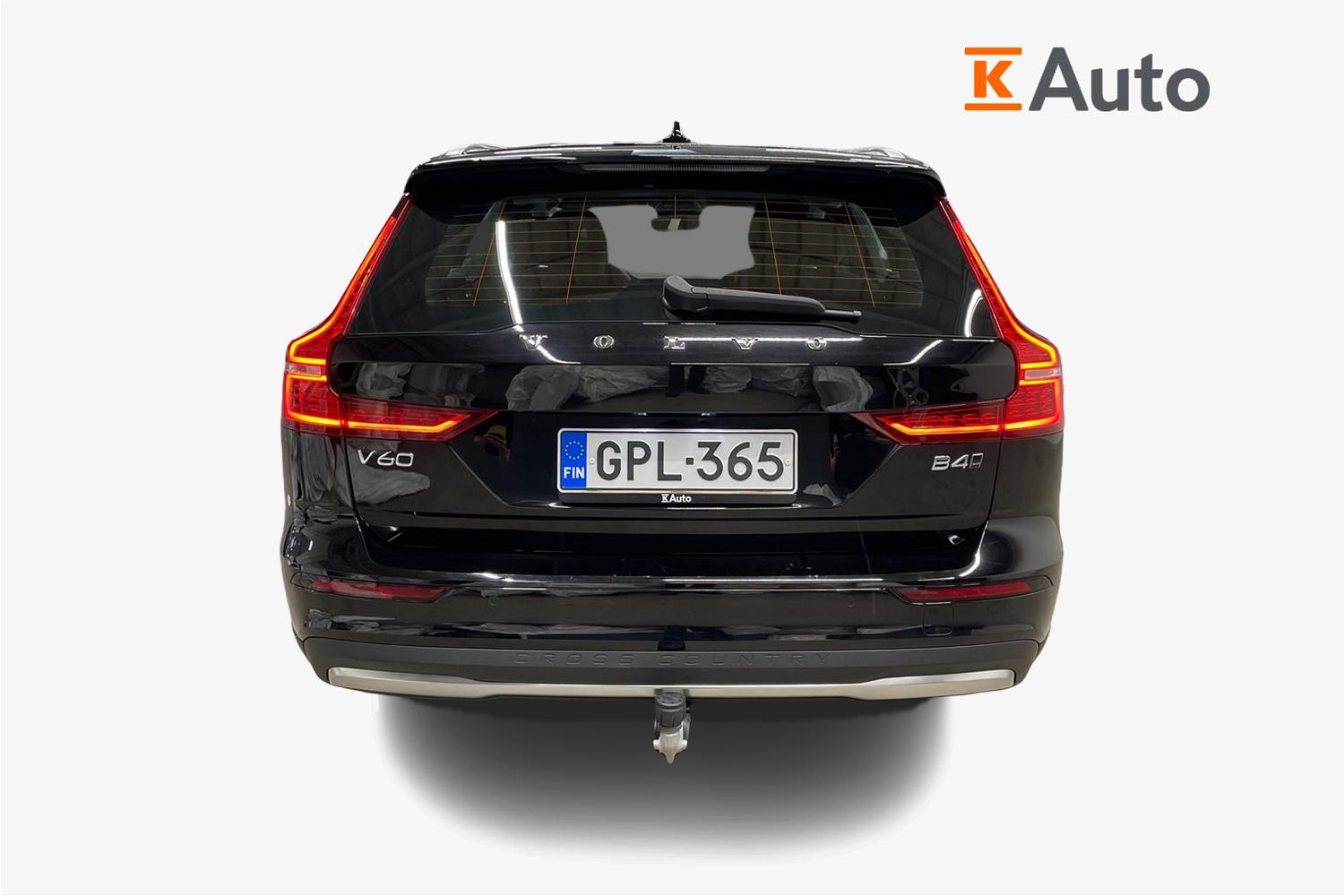 Volvo V60 Cross Country 2023, kuva 3/25