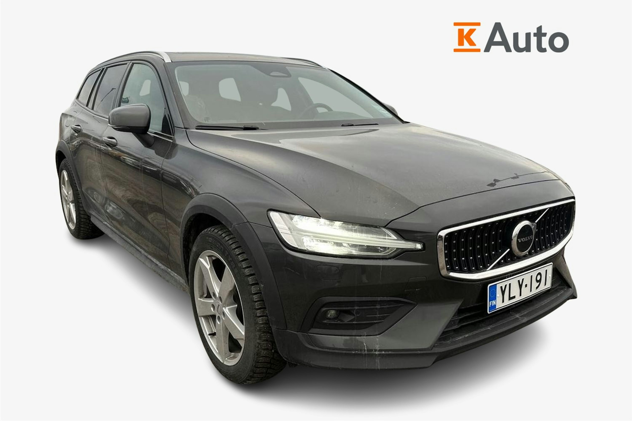harmaa Volvo V60 Cross Country 2023 kuva 1.