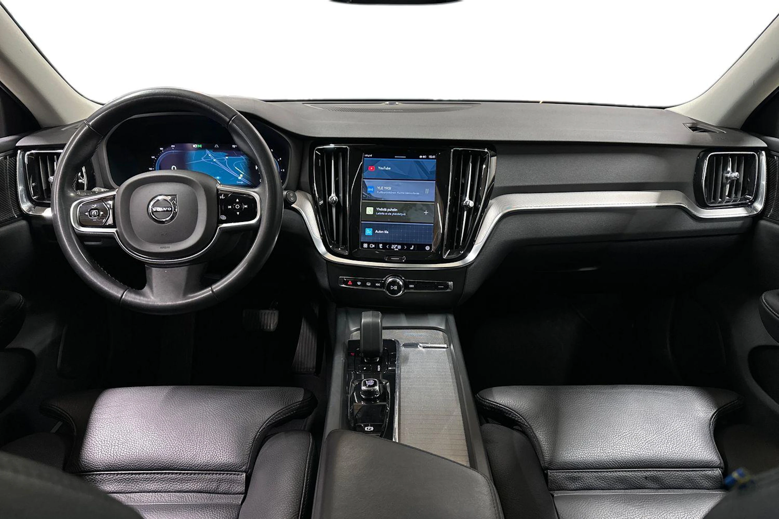 harmaa Volvo V60 Cross Country 2023 kuva 7.