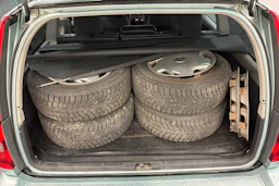 turkoosi Volvo V70 1997 kuva 10.