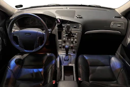 harmaa Volvo V70 2001 kuva 7.