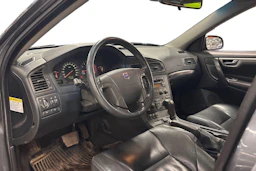 harmaa Volvo V70 2003 kuva 3.