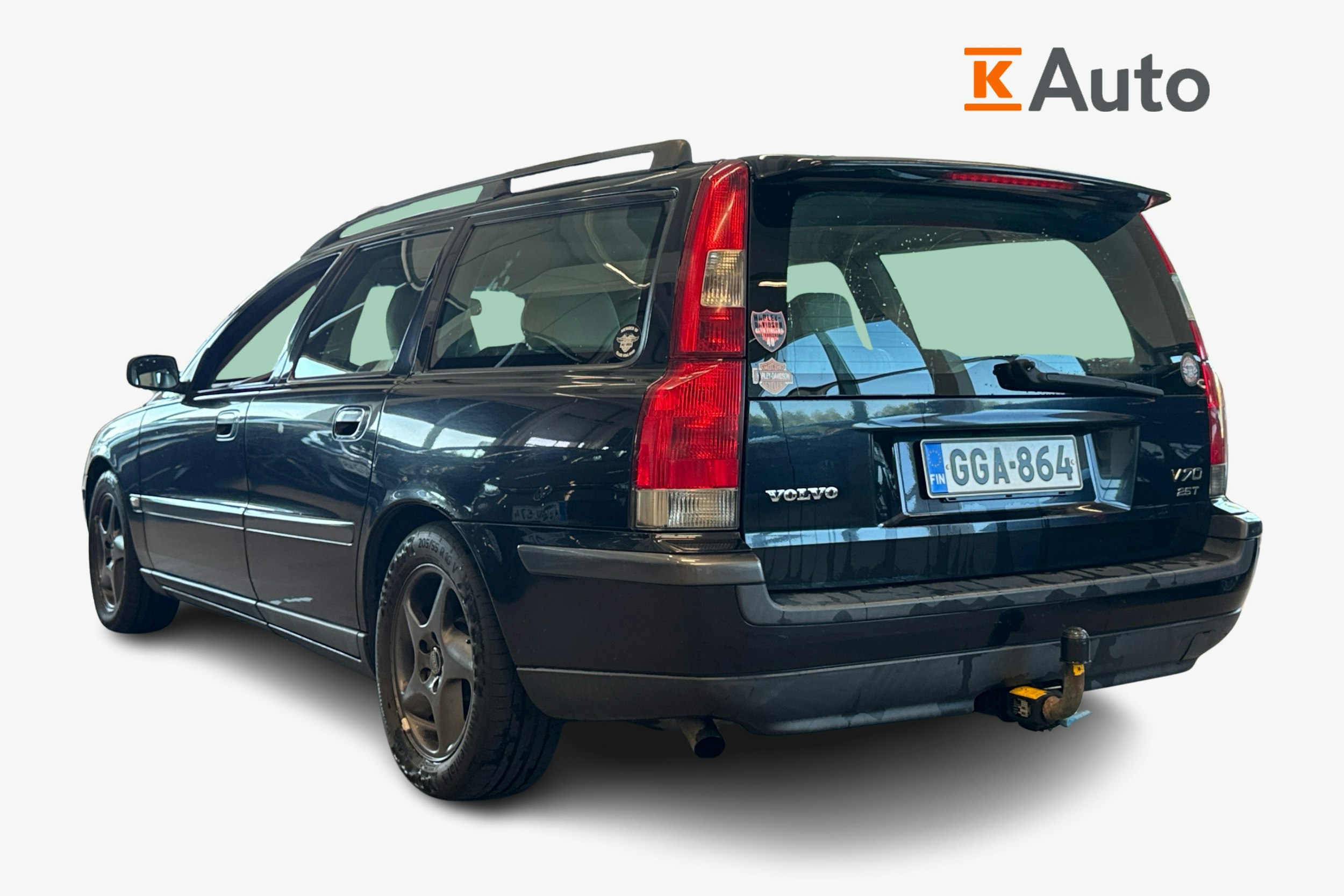 Musta Volvo V70 2004 kuva 2.