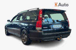 Musta Volvo V70 2004 kuva 2.