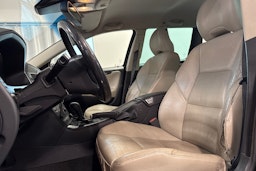 musta Volvo V70 2004 kuva 21.
