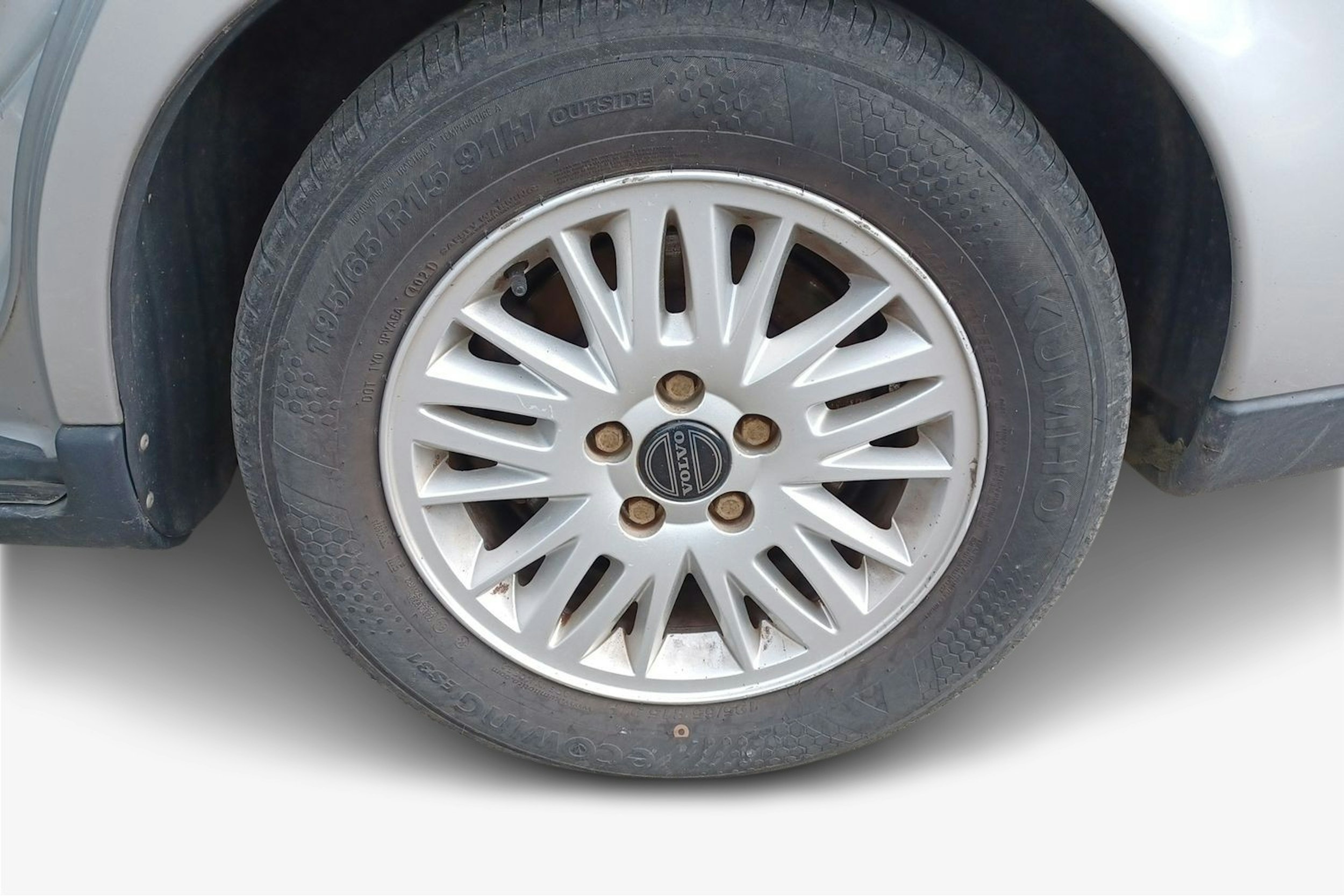 Hopea Volvo V70 2004 kuva 11.