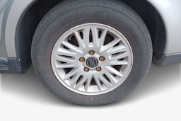 Hopea Volvo V70 2004 kuva 11.