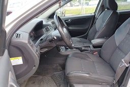 Hopea Volvo V70 2004 kuva 19.