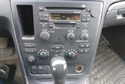 Hopea Volvo V70 2004 kuva 22.