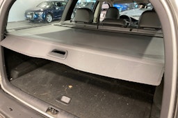 harmaa Volvo V70 2004 kuva 19.