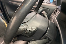 harmaa Volvo V70 2004 kuva 31.