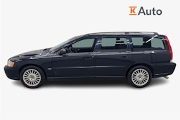 sininen Volvo V70 2005 kuva 5.
