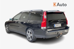 musta Volvo V70 2006 kuva 2.