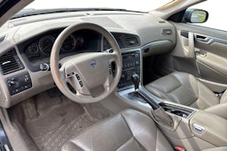 Sininen Volvo V70 2006 kuva 6.