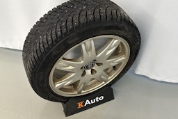 sininen Volvo V70 2006 kuva 18.